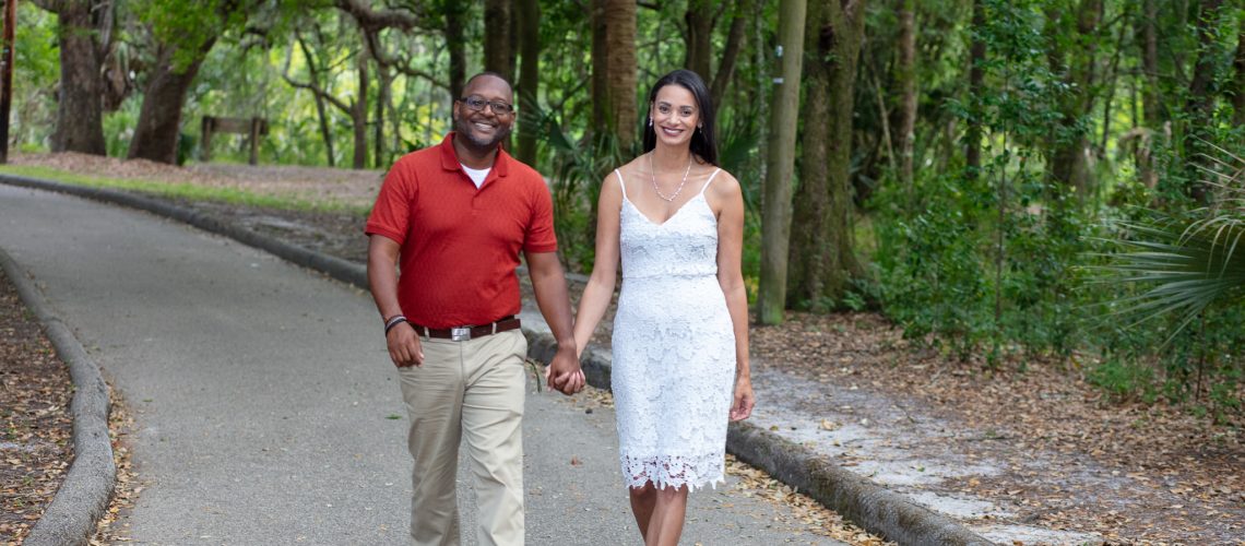 Wedding engagement photography in the park